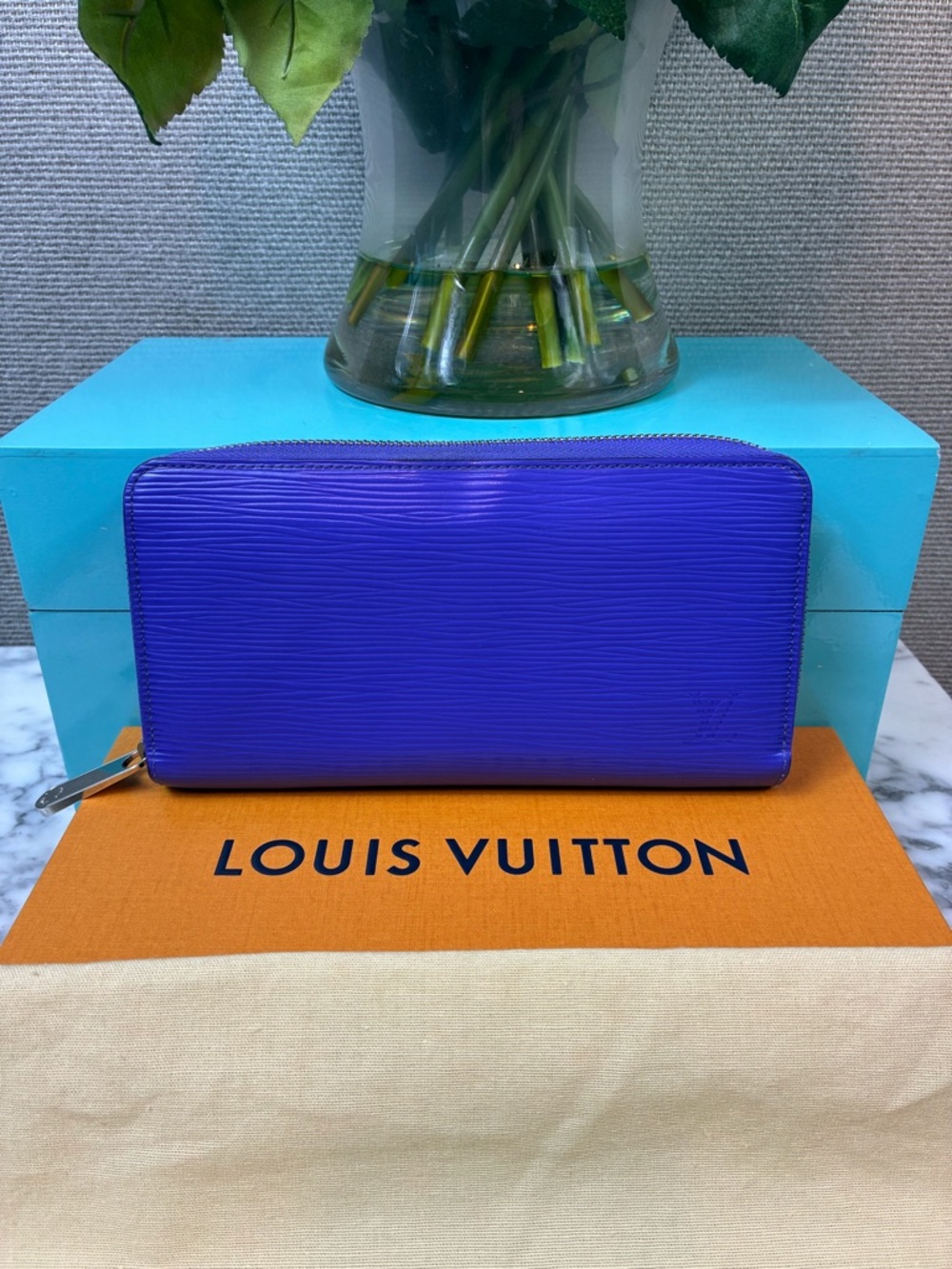 Louis Vuitton Purple Leather Epi Long Zippy Wallet - Rare Beautiful Pre-Loved